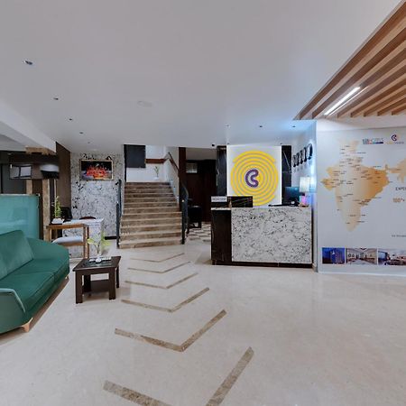 Click Sunburry Hotel Katra Катра Екстериор снимка